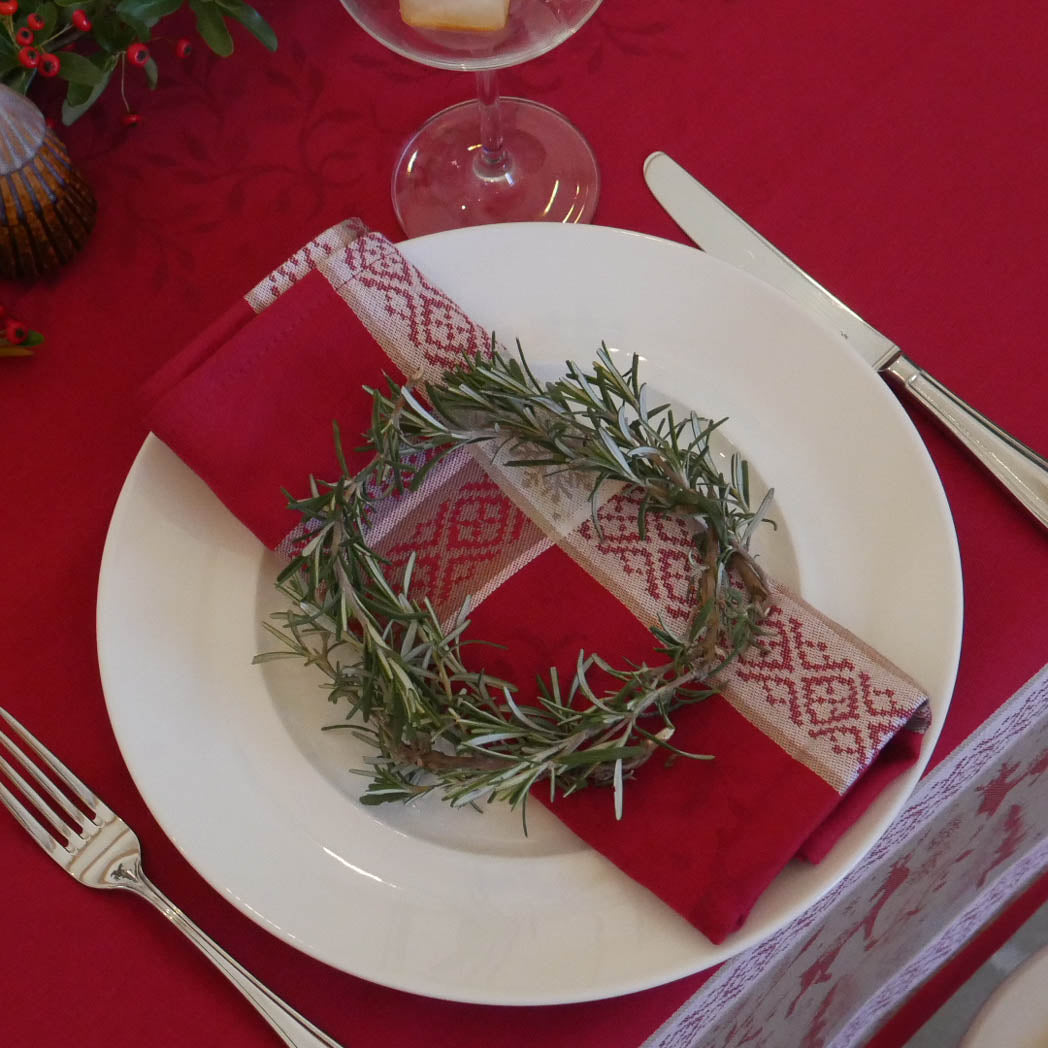 Jacquard tablecloth “Olivia” with olive motif and stain protection beige